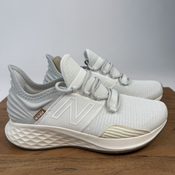 New Balance Shoes - New Womens New Balance Fresh Foam Roav Tee Shirt White Casual Sneakers Size‎ 6.5